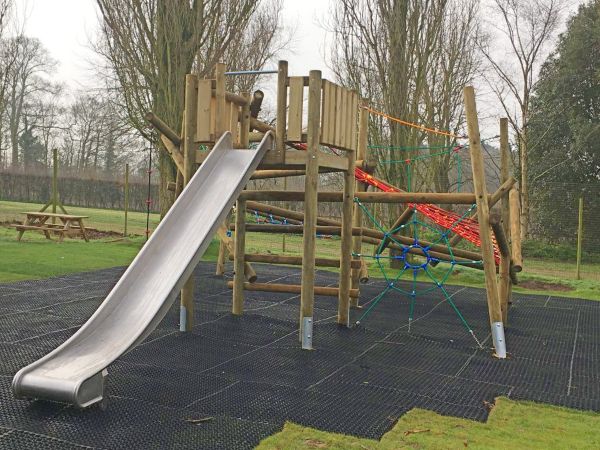 Family play areas Play areas